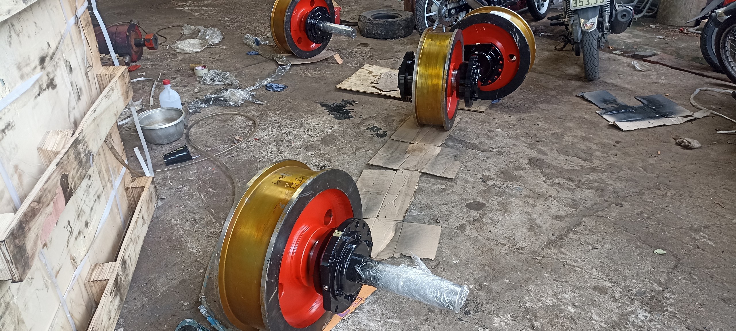 Bánh xe cầu trục – Gia công và phục hồi bánh xe công nghiệp 8 giacongcokhinhatphat2007232015