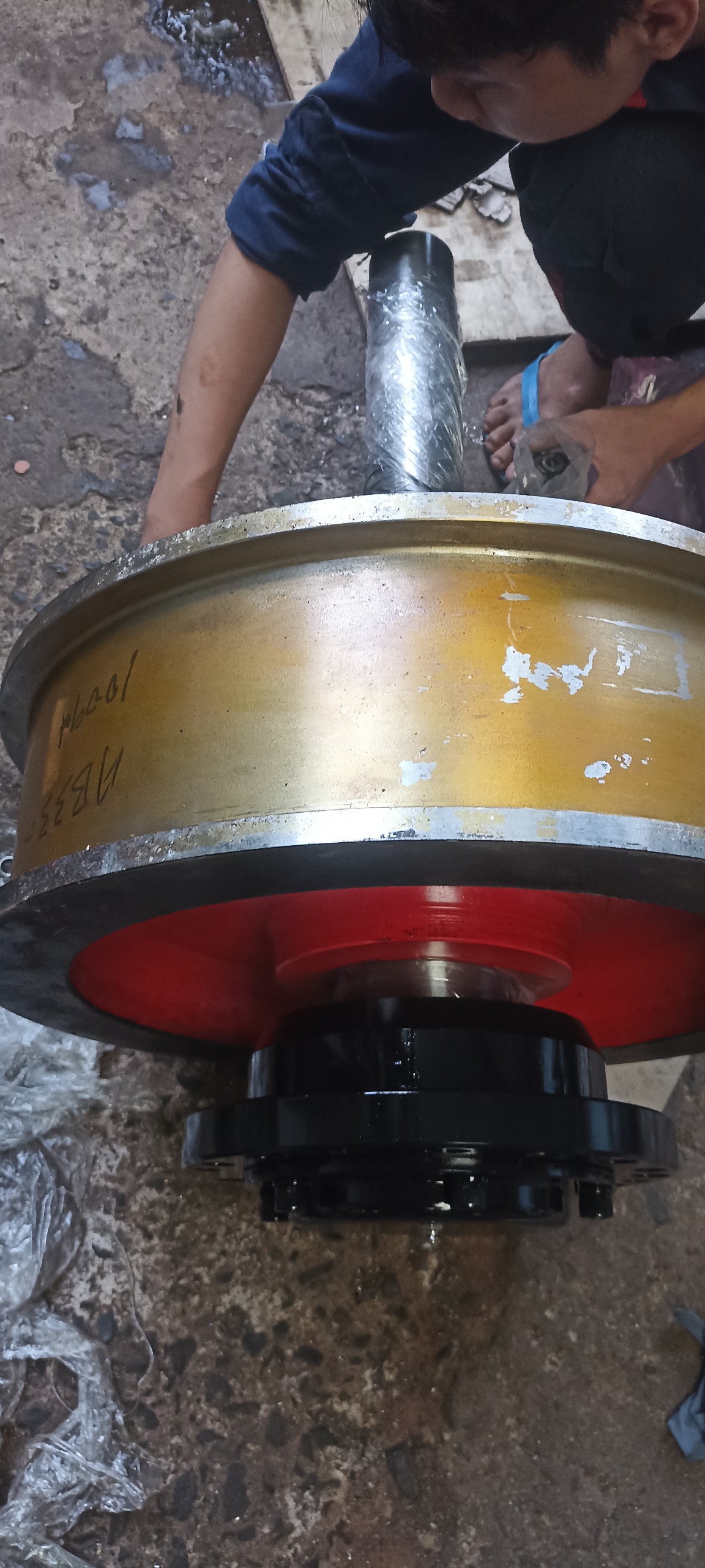 Bánh xe cầu trục – Gia công và phục hồi bánh xe công nghiệp 5 giacongcokhinhatphat200723211